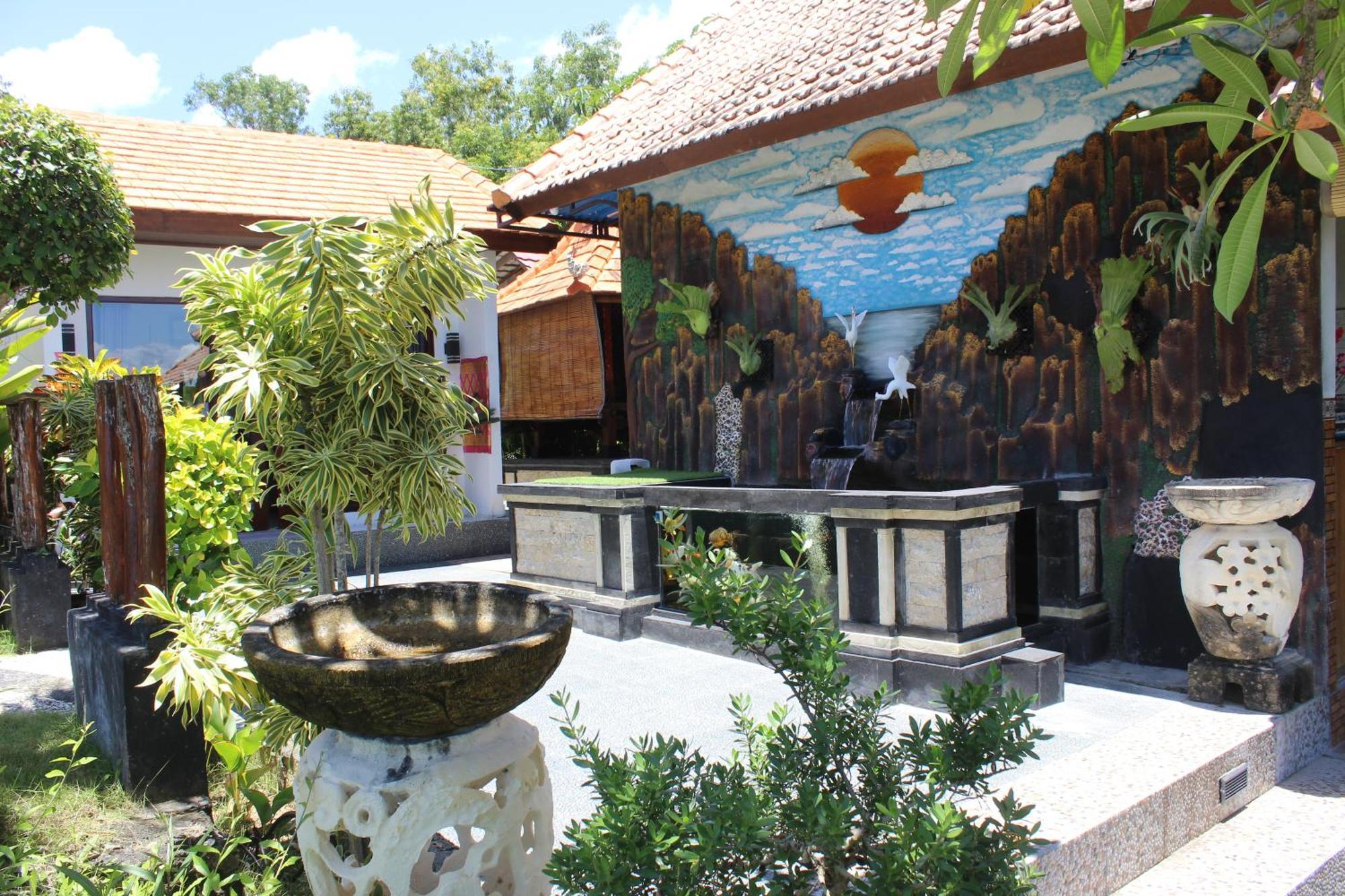 Reynten Hill Batununggul Exterior photo